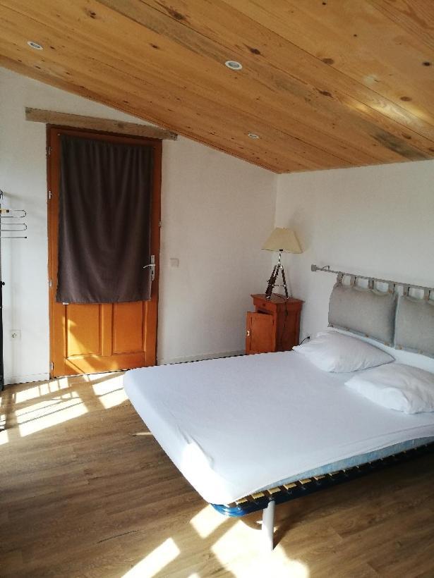 Domaine Des Bruguieres Villa Entrecasteaux Ruang foto