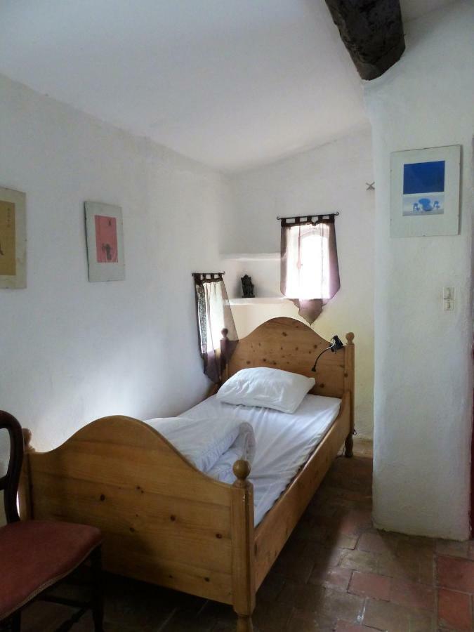 Domaine Des Bruguieres Villa Entrecasteaux Bagian luar foto