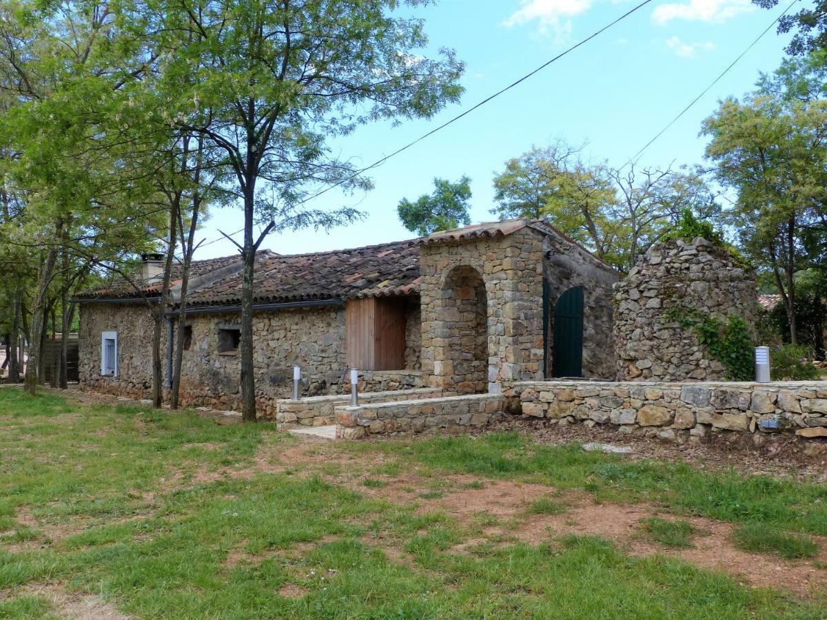 Domaine Des Bruguieres Villa Entrecasteaux Bagian luar foto