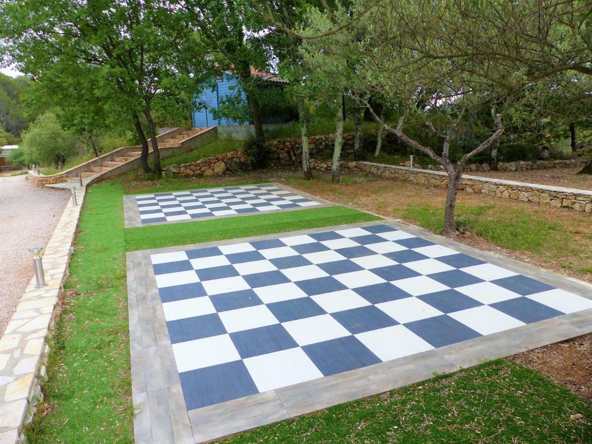 Domaine Des Bruguieres Villa Entrecasteaux Bagian luar foto